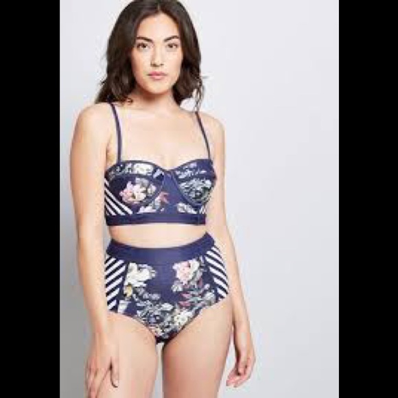 Modcloth Pippa two piece retro bikini swim suit - Picture 2 of 7